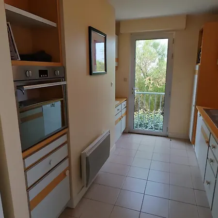 Tanchet House * 莱萨布勒-多洛讷