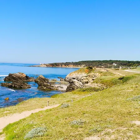 度假居 Tanchet House 莱萨布勒-多洛讷